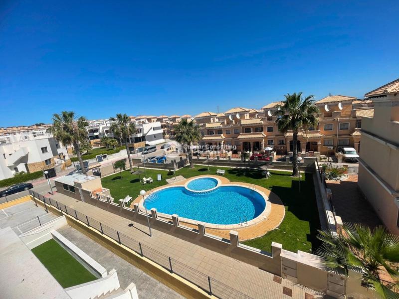 Foto d6dec1ae-a5be-414b-a6c3-9a39f1e4ce02. Chalet en villamartin en Lomas de Campoamor - Las Ramblas Orihuela