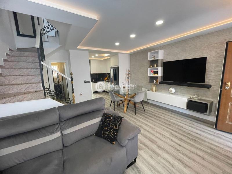 Foto de3b38c1-71da-4ec8-b7a3-7e55eb5243af. Chalet en villamartin en Lomas de Campoamor - Las Ramblas Orihuela