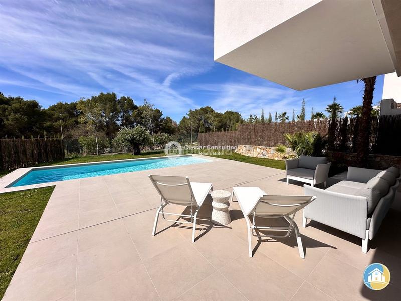 Foto 0abc493c-e314-4550-9913-d96297a2ba3d. Xalet amb calefacció aparcament piscina a Lomas de Campoamor - Las Ramblas Orihuela