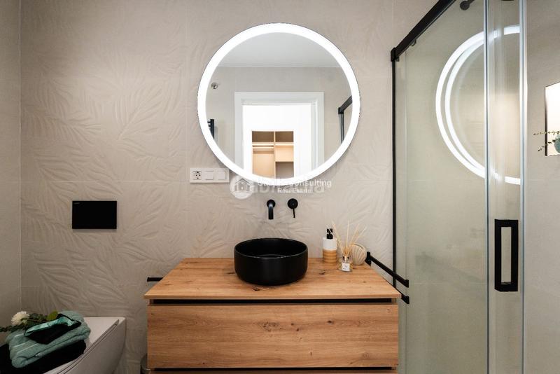 Foto 1ab74470-a78e-4e30-8d3b-bbd78ab725eb. Chalet con riscaldamento parcheggio piscina in Campoamor Orihuela