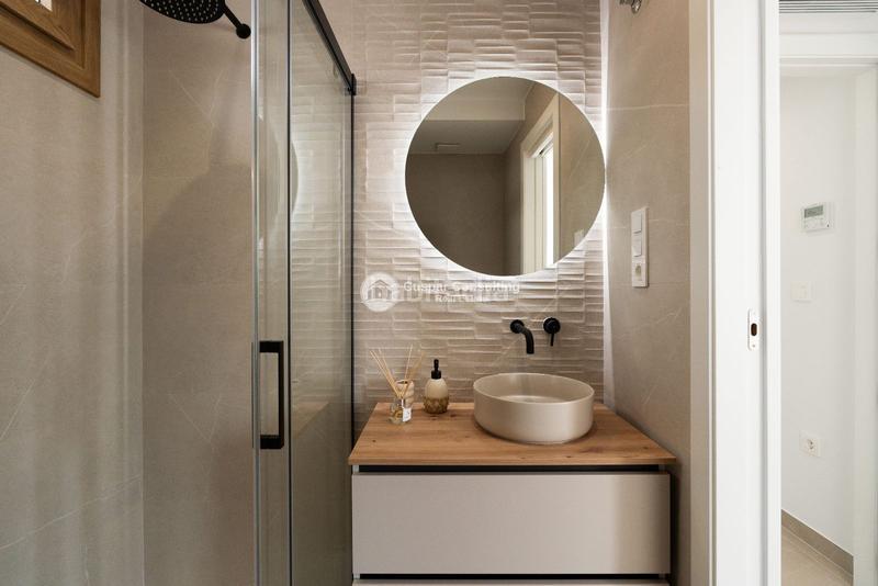 Foto 5ac7d753-fdf7-4a53-9efe-1e9b11234814. Chalet con riscaldamento parcheggio piscina in Campoamor Orihuela