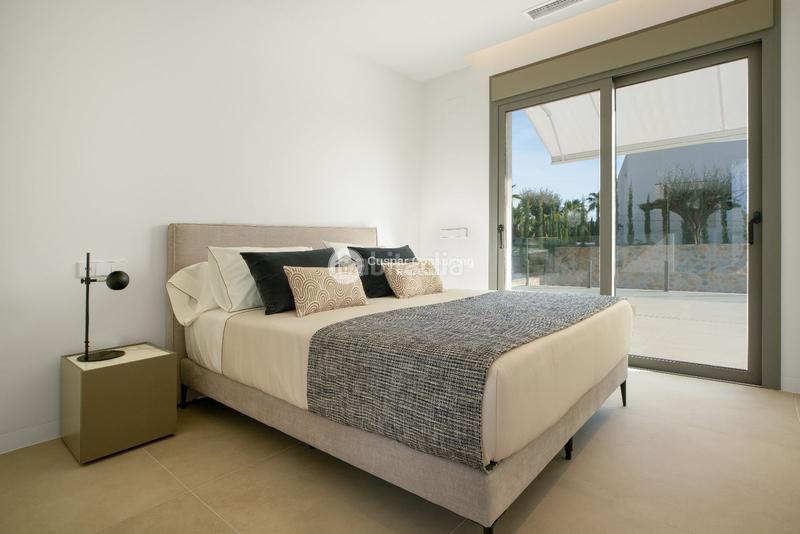 Foto 51b04e7f-aeb0-4942-a183-18f7b37f60e1. Chalet costa en Lomas de Campoamor - Las Ramblas Orihuela