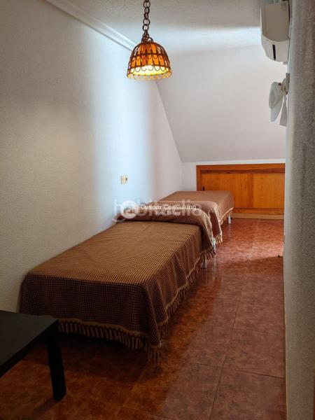 Foto 03dd95fd-d96e-44bb-b437-a45f8c7ffe54. Piccolo appartamento con riscaldamento in Población de Arroyo