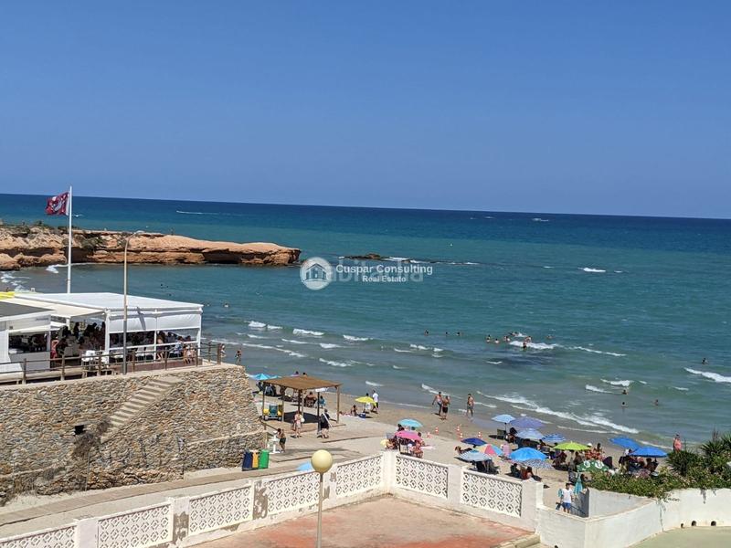 Foto 8e5bc4d0-ba3c-4def-aed6-859024bb4845. Piccolo appartamento con riscaldamento in Población de Arroyo