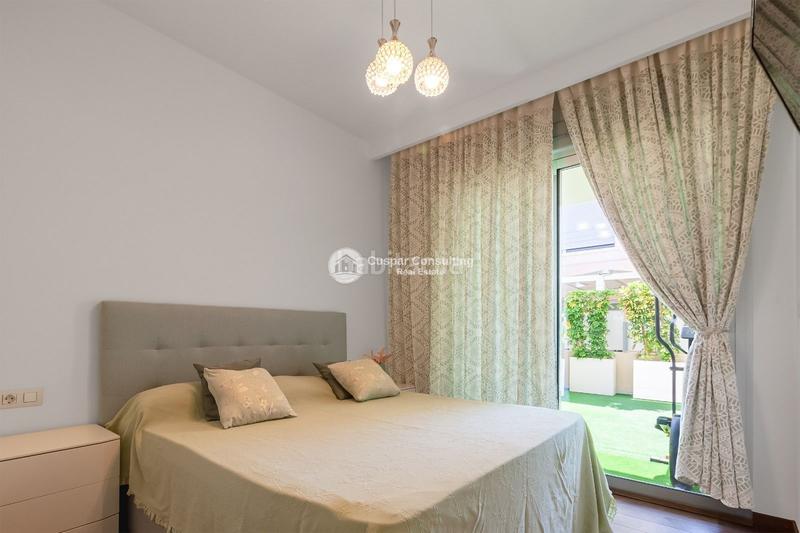 Foto 08da55e2-d402-4bd4-815d-4cc87ceff023. Chalet con riscaldamento parcheggio piscina in Población de Arroyo