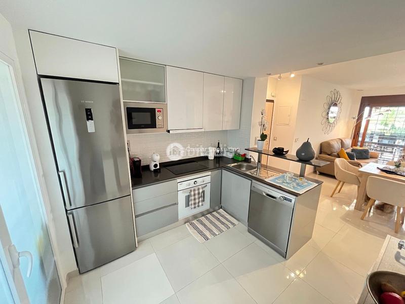 Foto 007a37d4-9741-4534-aeac-4dcc8aa485b5. Apartament amb calefacció aparcament piscina a La Zenia Orihuela