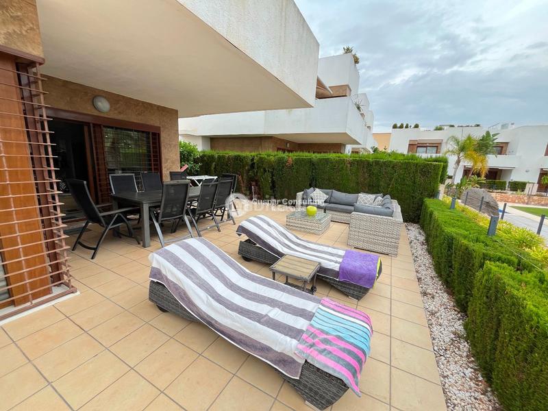 Foto 092f3d51-ba48-42c9-a085-119171877383. Apartament amb calefacció aparcament piscina a La Zenia Orihuela