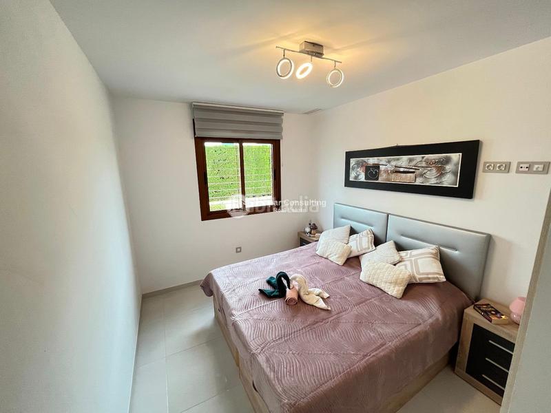 Foto e7d1c1db-cb88-436a-9b54-9374a42d9996. Apartament amb calefacció aparcament piscina a La Zenia Orihuela