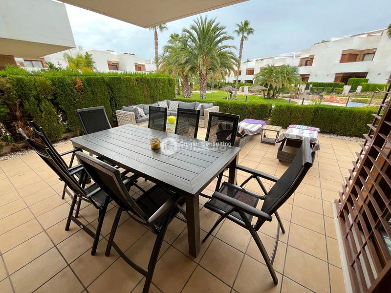 Foto f5e32bf5-54b0-4ac5-8db7-1da8e3e5d531. Apartament amb calefacció aparcament piscina a La Zenia Orihuela