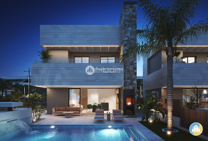 Foto ef340e92-879c-49a9-ace6-894490bd39b9. Xalet amb calefacció aparcament piscina a Centro Alcázares (Los)