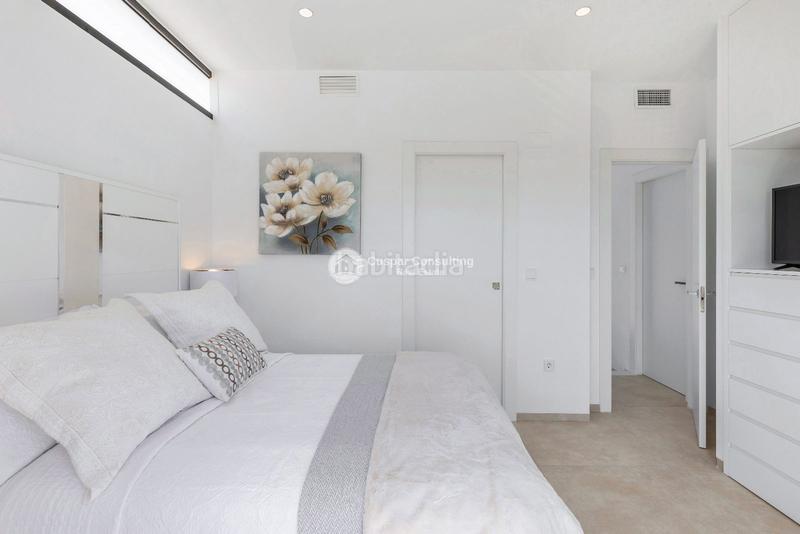 Foto 9a976af9-7350-41b8-8658-310c30cb8710. Xalet amb calefacció aparcament piscina a Santiago de La Ribera San Javier