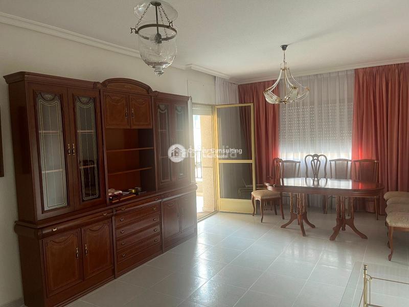 Foto 51b442fe-75c8-4bc4-b8c6-90b2795588e0. Apartament amb aparcament a San Javier San Javier