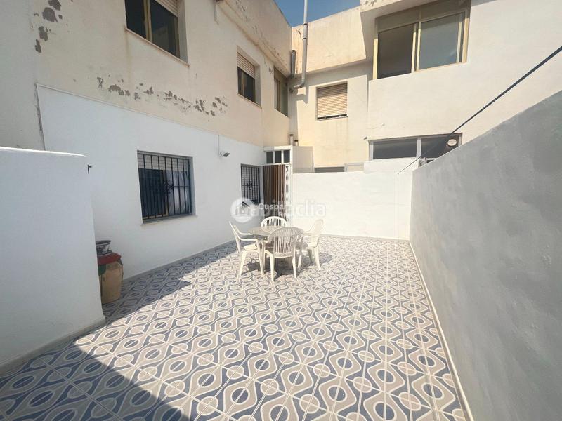 Foto f9f2309c-0429-42cc-8aab-4e25aa2ae496. Apartament amb aparcament a San Javier San Javier