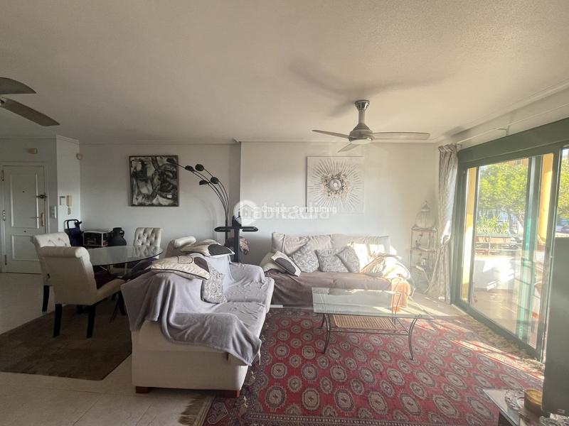 Foto 4279dd67-6c88-4601-8d08-760a6669be0e. Apartament amb piscina a Villamartín-Las Filipinas Orihuela