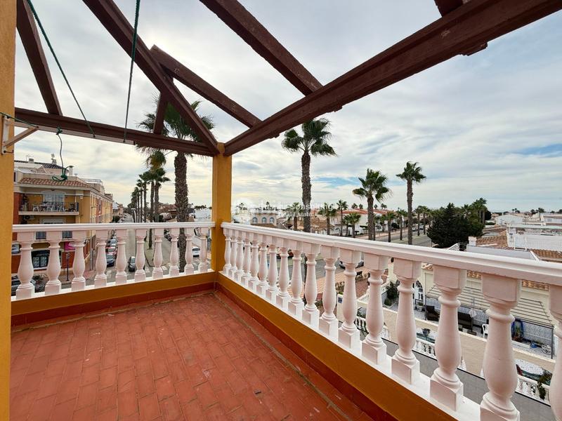 Foto 798bd2a0-780f-4b28-b7fc-db3737fa530b. Casa adosada en narejos, los en Centro Alcázares (Los)