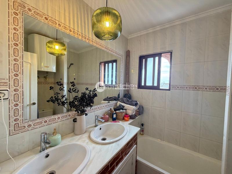 Foto bf7da79a-b53e-471d-a779-31895ef622ae. Casa adosada en narejos, los en Centro Alcázares (Los)