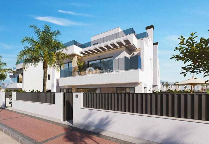 Foto 2dff4862-2dec-4283-8dea-9c9258199727. Chalet en los alcazares en Centro Alcázares (Los)