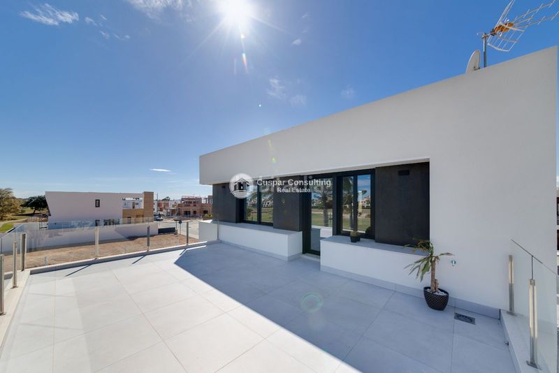 Foto 0a70bfc4-d9d3-4e22-b16c-5bf093bba830. Chalet mit parking pool in Pilar de la Horadada ciudad Pilar de la Horadada
