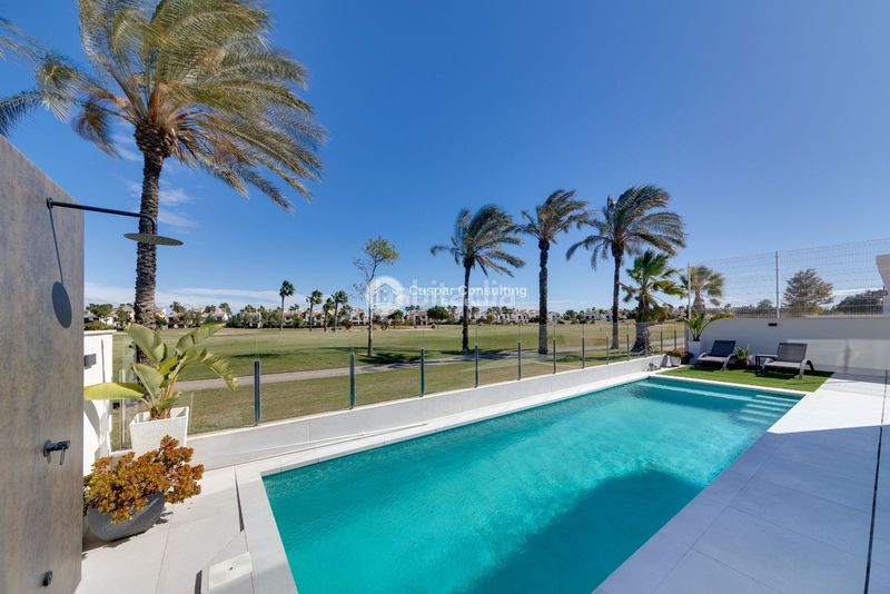 Foto 3fea52e6-bf03-48ce-a55d-ca95446d4ad8. Chalet mit parking pool in Pilar de la Horadada ciudad Pilar de la Horadada