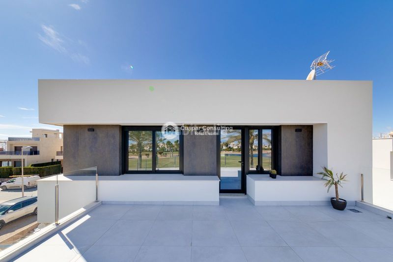 Foto 5c04fda7-4e78-4fce-899a-9a59e1abe525. Chalet mit parking pool in Pilar de la Horadada ciudad Pilar de la Horadada