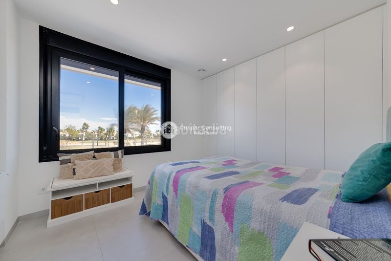 Foto a7074bd0-5833-4d66-a58b-04b70880cf4f. Chalet mit parking pool in Pilar de la Horadada ciudad Pilar de la Horadada