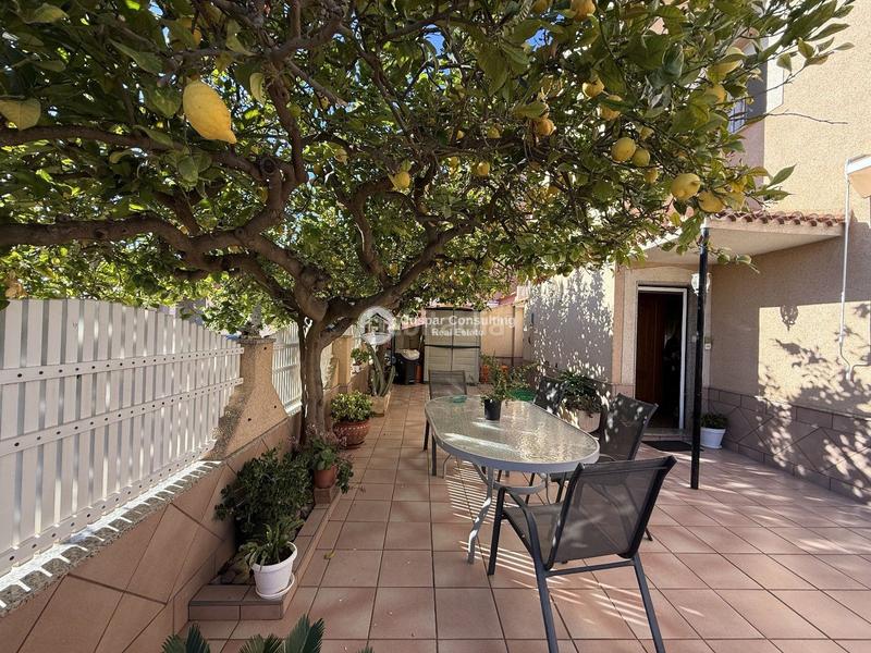 Foto bfc004ea-9a32-4d2e-8bc3-a3a08fb618e8. Casa adosada en San Javier San Javier