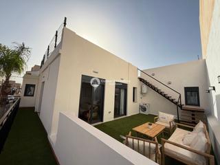 Casa adosada  N/a. En los alcazares