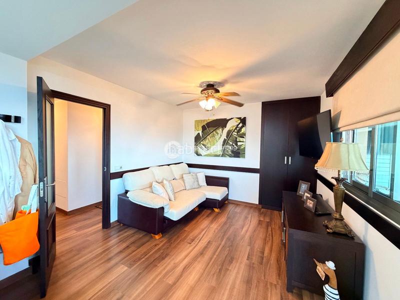 Foto 5e2a0ec8-2873-4d52-a76c-1d4afa384b2a. Apartamento en la manga del mar menor en Tomás Maestre Manga del Mar Menor (La)