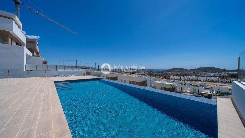 Foto 700ca423-6771-455e-ab08-657189cbe30b. Xalet amb piscina a balcón de Finestrat-terra marina Finestrat