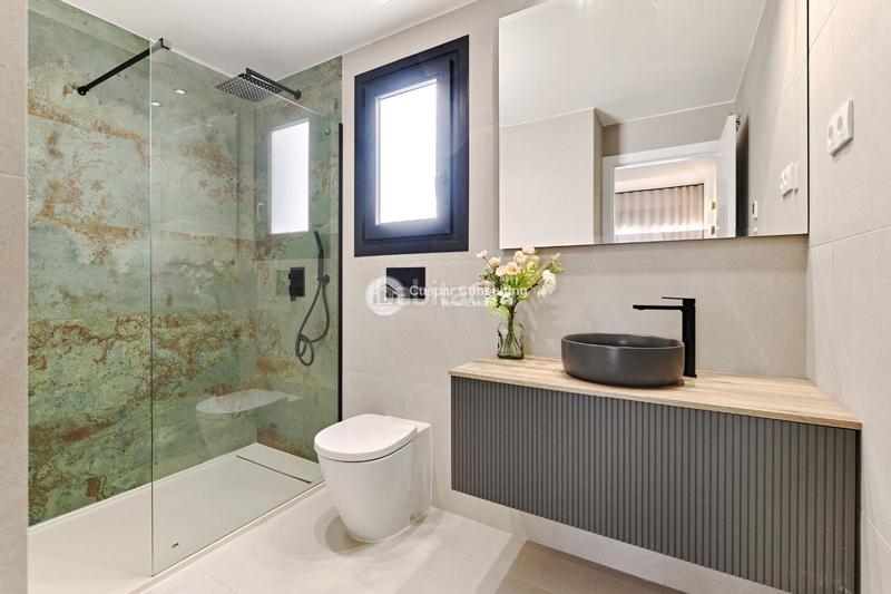 Foto 0a5e2b04-6517-499b-9f22-92c0e091353e. Attico con riscaldamento parcheggio piscina in Playa de los Náufragos Torrevieja