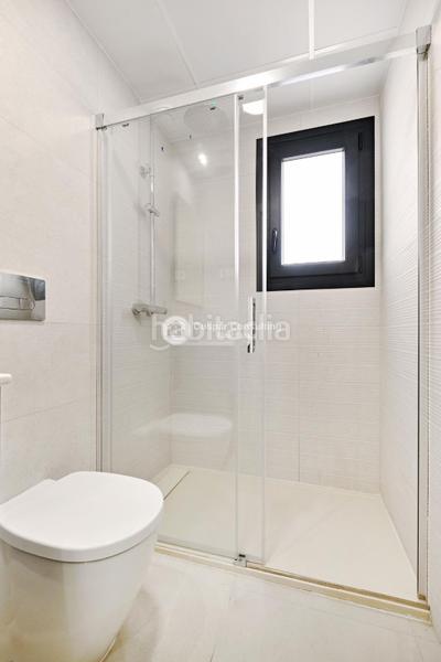 Foto 4ed88ea3-0bf1-4895-a947-ef050e94b90d. Attico con riscaldamento parcheggio piscina in Playa de los Náufragos Torrevieja