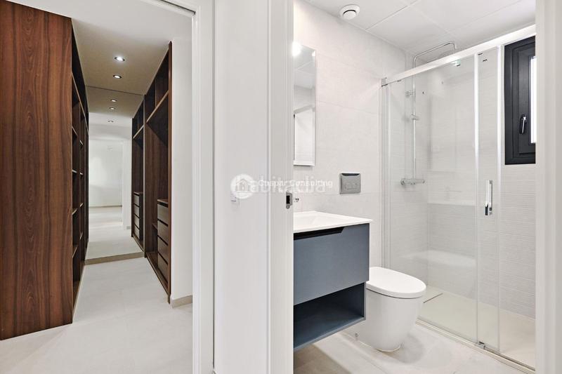 Foto 9694b4c1-f5c5-4cb4-885b-0f196274905c. Attico con riscaldamento parcheggio piscina in Playa de los Náufragos Torrevieja