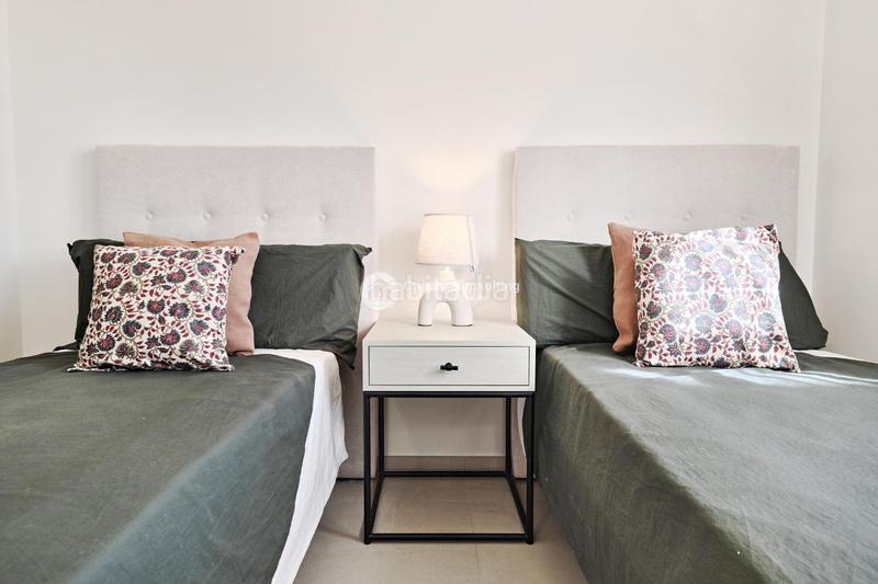 Foto dd8ef23d-13ed-4ad5-8901-775e0f6ffd68. Attico con riscaldamento parcheggio piscina in Playa de los Náufragos Torrevieja