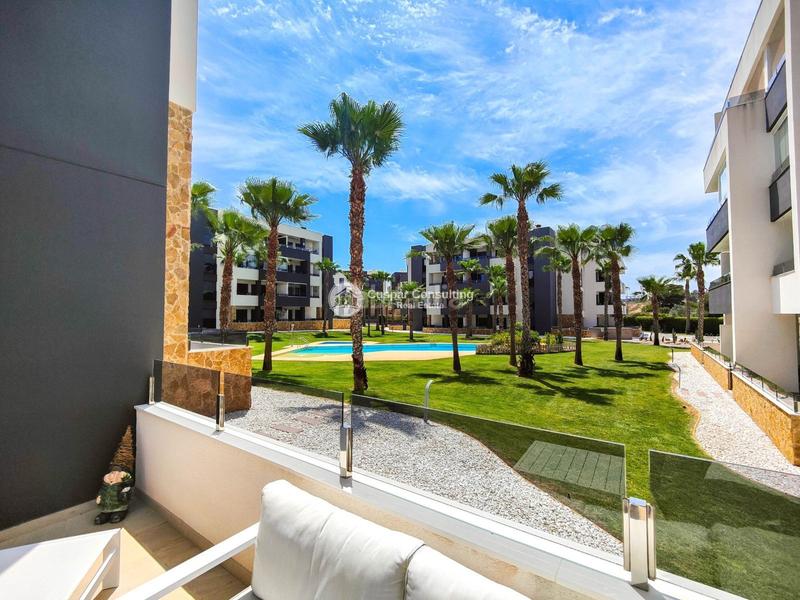 Foto ea117596-09f2-4571-a6a8-5d1f90f806b7. Appartement mit parking pool in Campoamor Orihuela