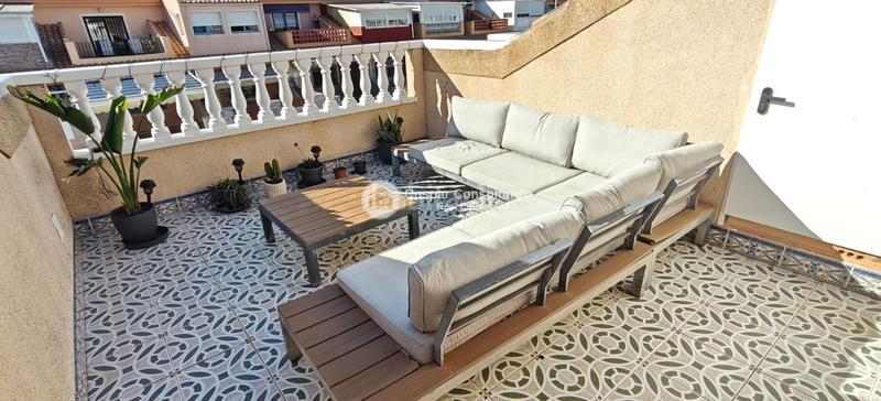 Foto e0ee491c-6cc0-40bb-9fa2-12a02c9160f8. Maison jumelée dans Centro Alcázares (Los)