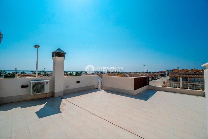 Foto b821d9bb-efed-4fb0-862a-84a63abf78e1. Àtic amb calefacció aparcament piscina a Los Peñascos-El Salero-Los Imbernones San Pedro del Pinatar