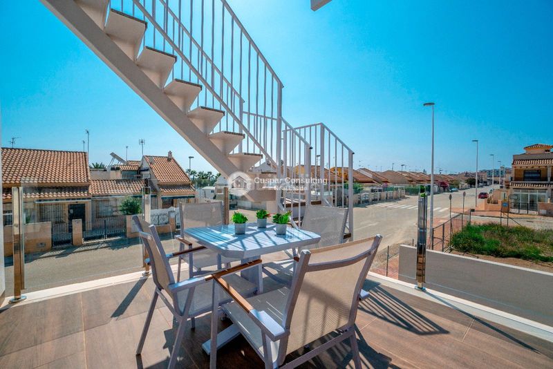 Foto dbab3d71-3260-4982-a8c7-89244f128e0a. Àtic amb calefacció aparcament piscina a Los Peñascos-El Salero-Los Imbernones San Pedro del Pinatar