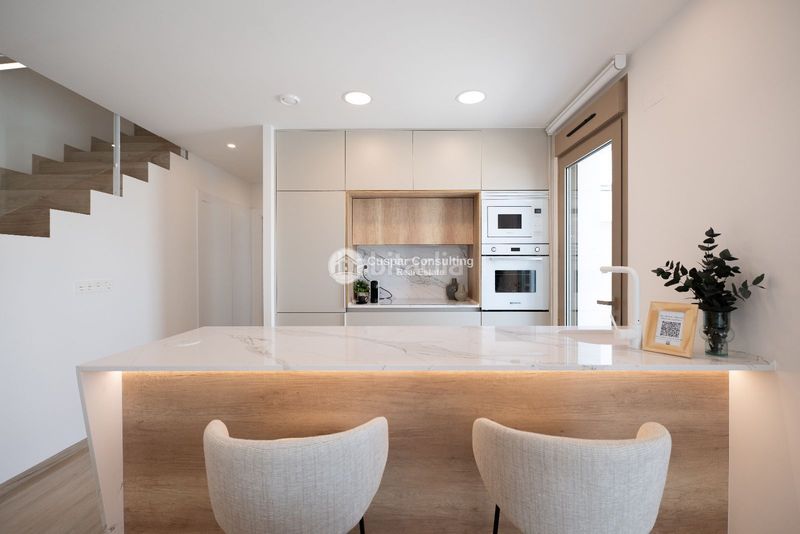 Foto ea5a0a4a-7eea-4ac9-9a07-91b16d5ab1b7. Casa adossada amb calefacció aparcament piscina a Alcázares (Los)