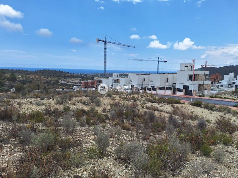 Foto e6e9b5ad-9f22-4ef9-aad2-30807d0e9d49. Ático promoción de apartamentos en finestrat con piscina comunitaria en Benidorm