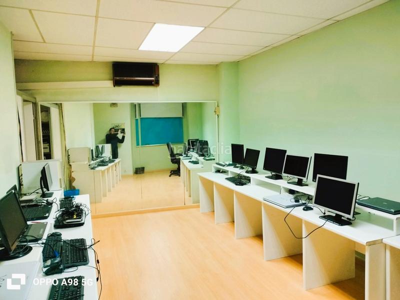 Foto 71ff7d11-ada9-404a-a15d-4aece63b2f2a. Business premise with heating in Casagemes Badalona