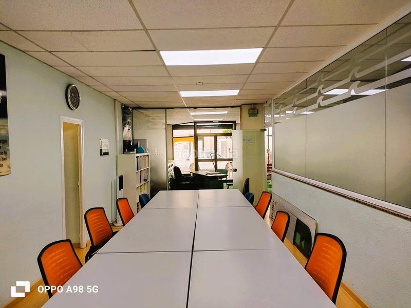 Foto 727516c6-5fe9-4fb5-bc57-7cb33cabb4ce. Business premise with heating in Casagemes Badalona