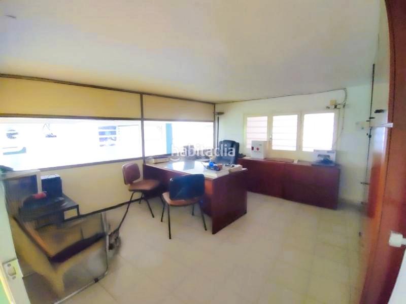 Foto b5ba2cd1-3153-4ddd-ad54-96e2d4619e13. Business premise with heating in Casagemes Badalona