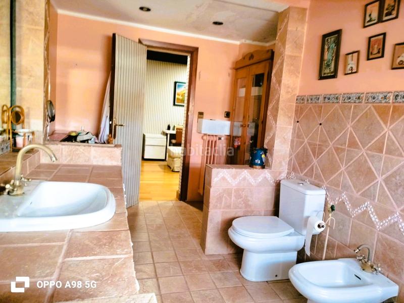 Foto 0307505c-55a9-4fa9-ab11-7fd592cf02e0. Duplex with heating parking in Eixample Sant Cugat del Vallès