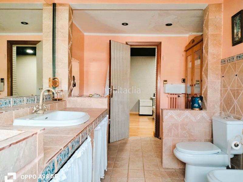 Foto e49536c0-c3c8-473f-bb7d-4424b3d3b689. Duplex with heating parking in Eixample Sant Cugat del Vallès