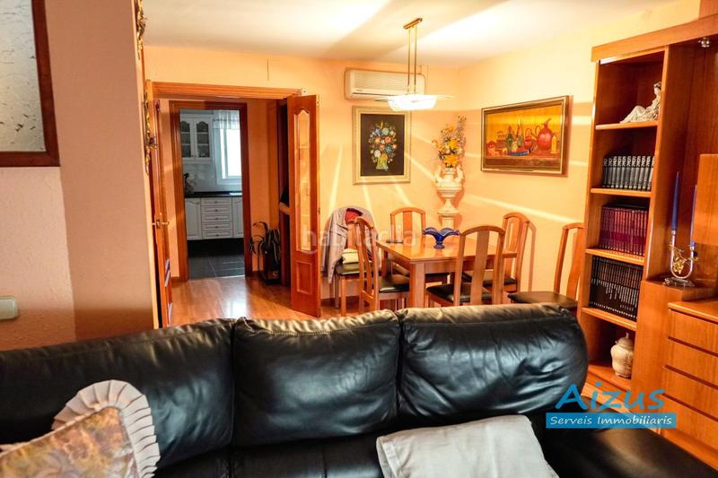 Foto 32c64fb1-e4a6-42c4-9297-b73237032187. Casa a schiera con riscaldamento parcheggio in Centre Mollet del Vallès