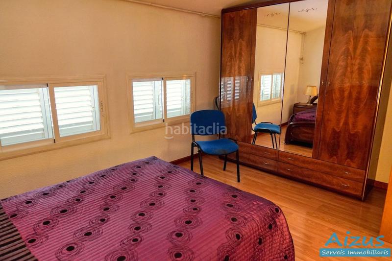 Foto a4423577-20af-4fa7-92dd-7776961c7930. Casa a schiera con riscaldamento parcheggio in Centre Mollet del Vallès