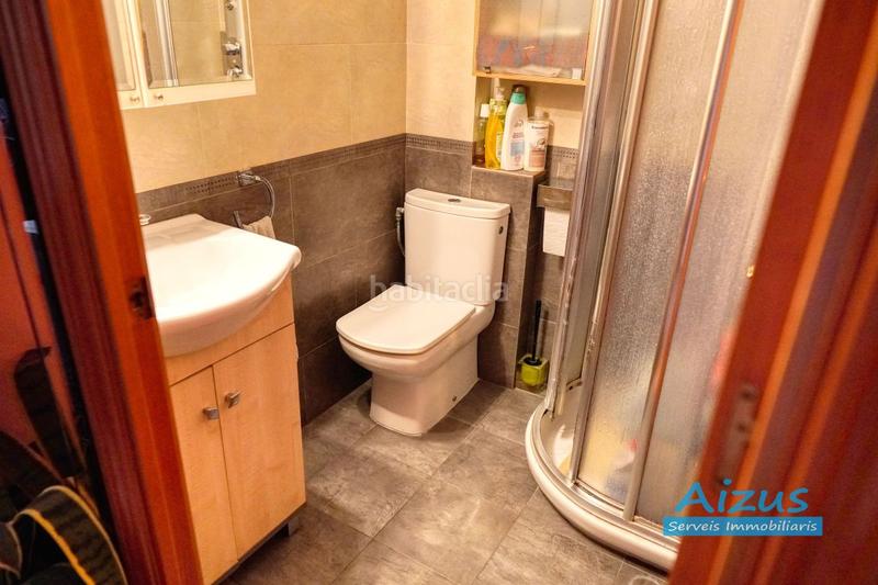 Foto f682d7a9-0cd9-46c3-8ad2-bb270b4b7bce. Casa a schiera con riscaldamento parcheggio in Centre Mollet del Vallès