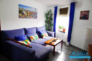 Pis  Carrer del padró. Piso en venta en ripollet, 3 dormitorios.