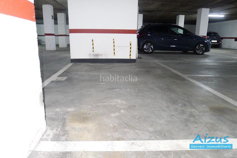 Foto 8180ba9d-d735-4c3d-98ba-db449fb80da5. Parking coche plaza abierta en venta en cruz roja. en Ripollet