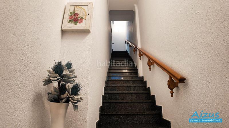 Foto 05d018bc-01c0-4876-8668-4508ca739ac0. House with heating in Casc Antic Ripollet